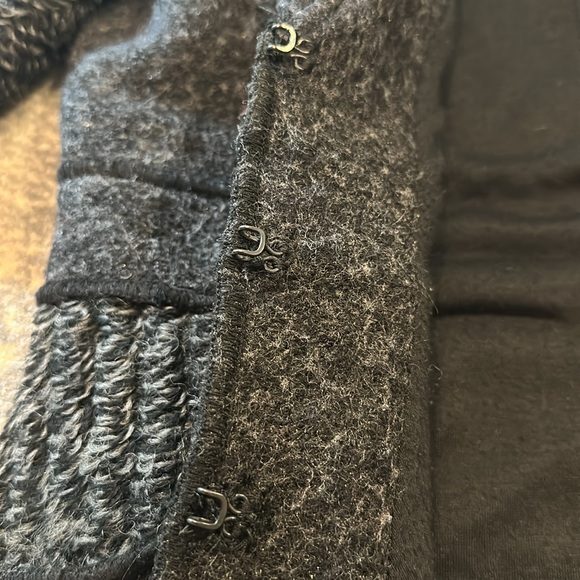 NEIMAN MARCUS GRAY & BLACK THICK BLAZER/JACKET - Picture 7 of 15